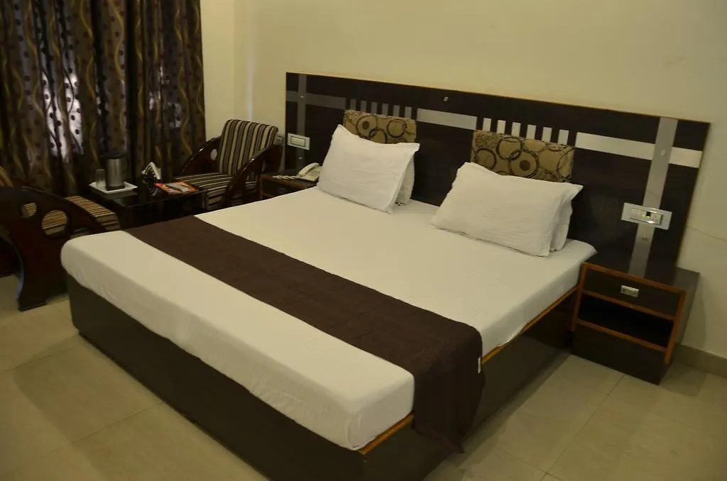 Hotel Citi Heights Chandigarh