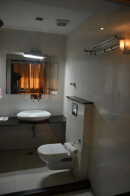 ***  Hotel Citi Heights Chandigarh India