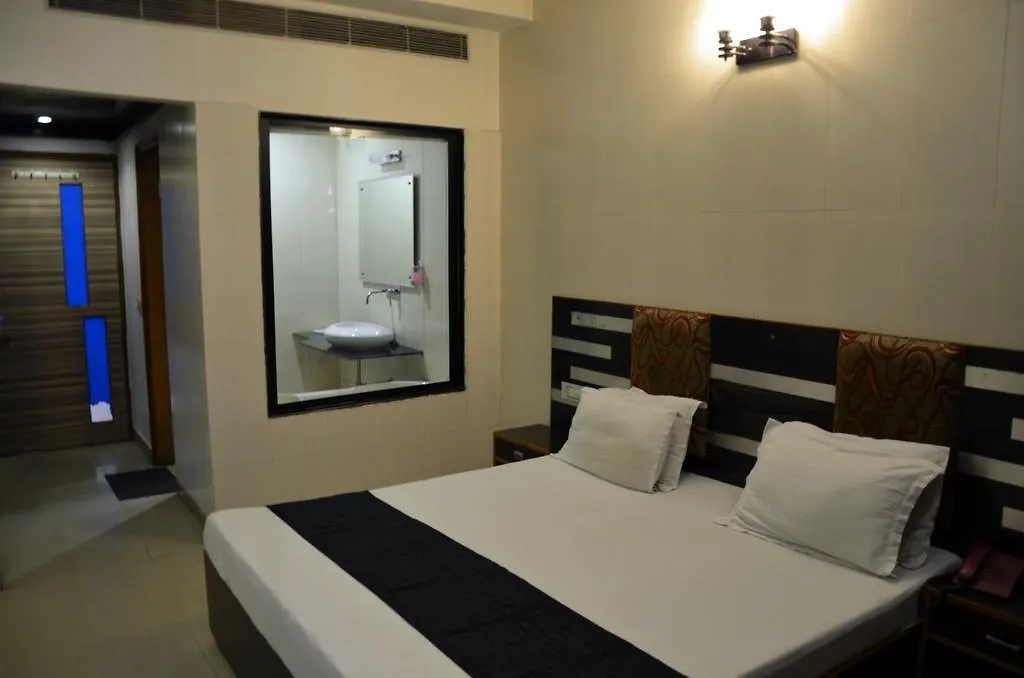 Hotel Citi Heights Chandigarh